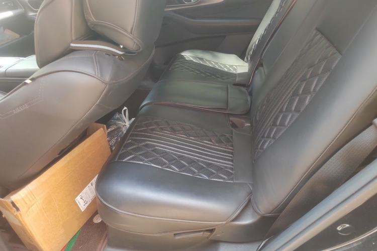 Used GAC Trumpchi GS8 2024 Linghang Series 2.0 TGDI Two-Wheel Drive Luxury Smart Connectivity Version Left Rear Seat