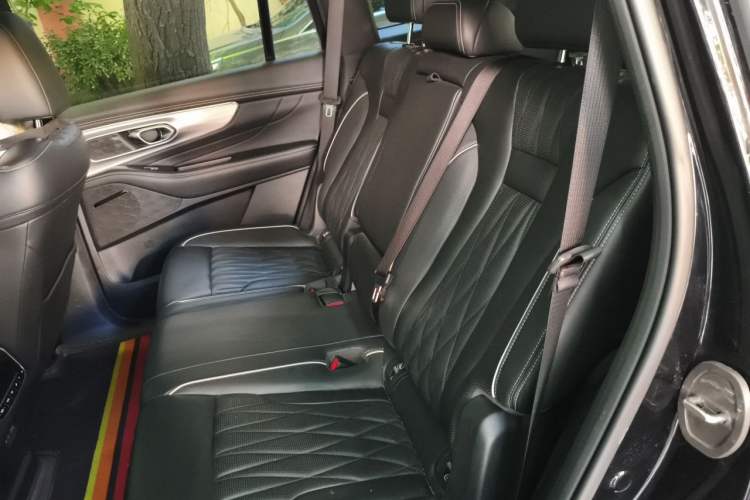 Used GAC Trumpchi GS8 2024 Linghang Series 2.0 TGDI Two-Wheel Drive Luxury Smart Connectivity Version Left Rear Seat