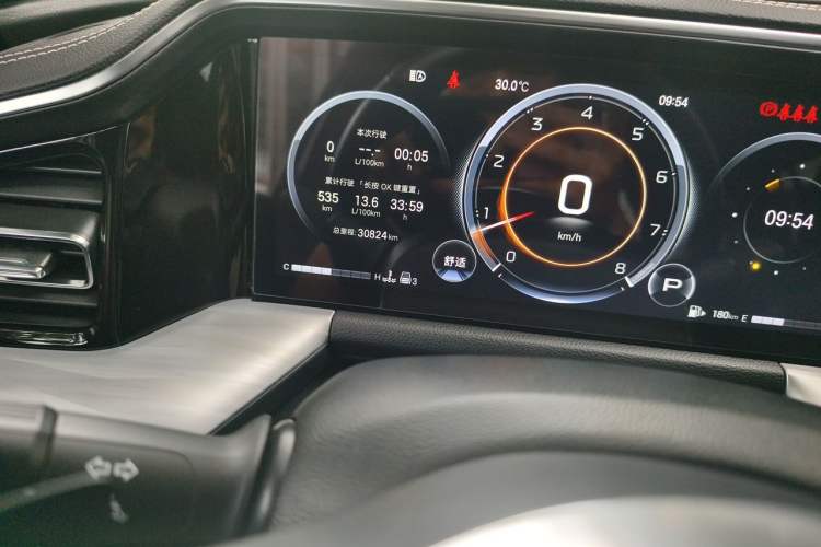 Used GAC Trumpchi GS8 2024 Linghang Series 2.0 TGDI Two-Wheel Drive Luxury Smart Connectivity Version Odometer Close Up