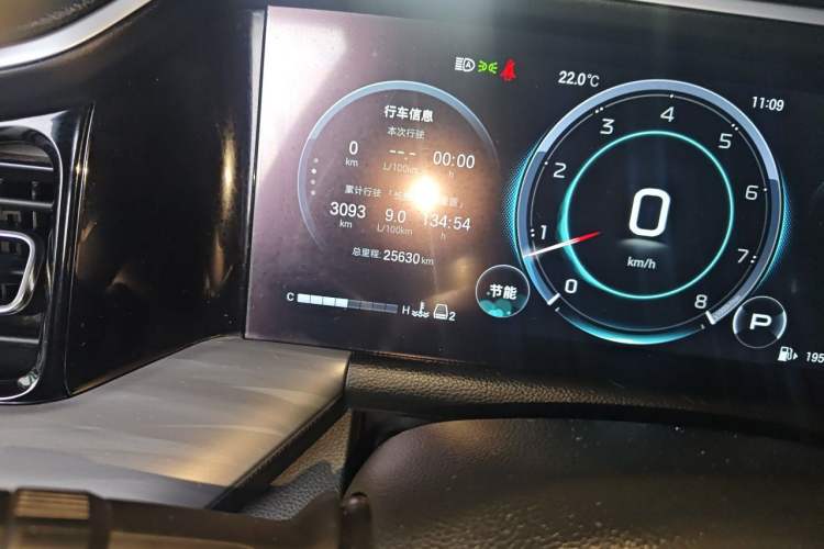 Used GAC Trumpchi GS8 2024 Linghang Series 2.0 TGDI Two-Wheel Drive Luxury Smart Connectivity Version Odometer Close Up