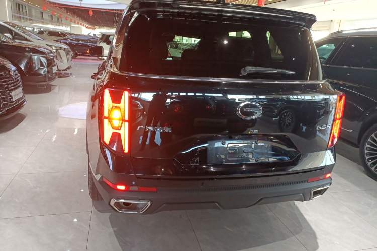 Used GAC Trumpchi GS8 2024 Linghang Series 2.0 TGDI Two-Wheel Drive Luxury Smart Connectivity Version Rear