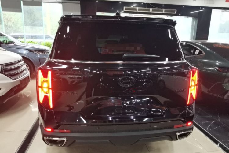 Used GAC Trumpchi GS8 2024 Linghang Series 2.0 TGDI Two-Wheel Drive Luxury Smart Connectivity Version Rear