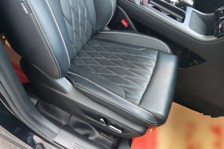 Used GAC Trumpchi GS8 2024 Linghang Series 2.0 TGDI Two-Wheel Drive Luxury Smart Connectivity Version Right Front Seat