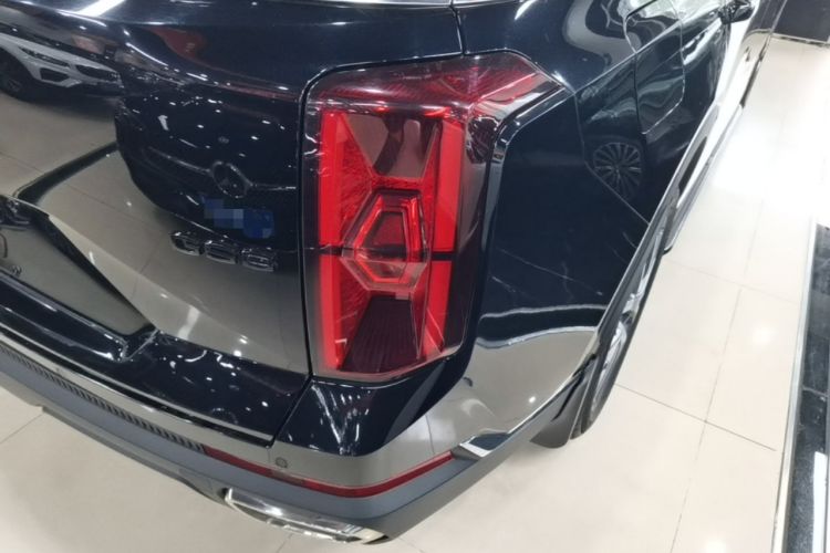 Used GAC Trumpchi GS8 2024 Linghang Series 2.0 TGDI Two-Wheel Drive Luxury Smart Connectivity Version Right Rear Taillight
