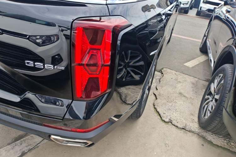 Used GAC Trumpchi GS8 2024 Linghang Series 2.0 TGDI Four-Wheel Drive Luxury Smart Connectivity Version Right Rear Taillight