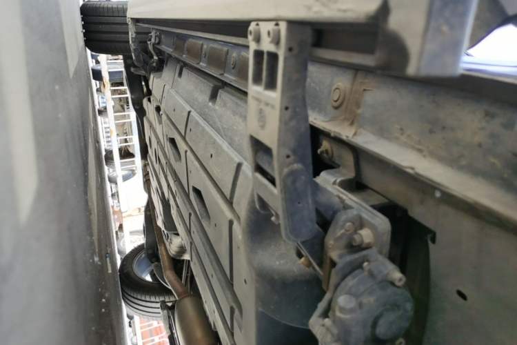 Used GAC Trumpchi GS8 2024 Linghang Series 2.0 TGDI Two-Wheel Drive Luxury Smart Connectivity Version Right Side Sill