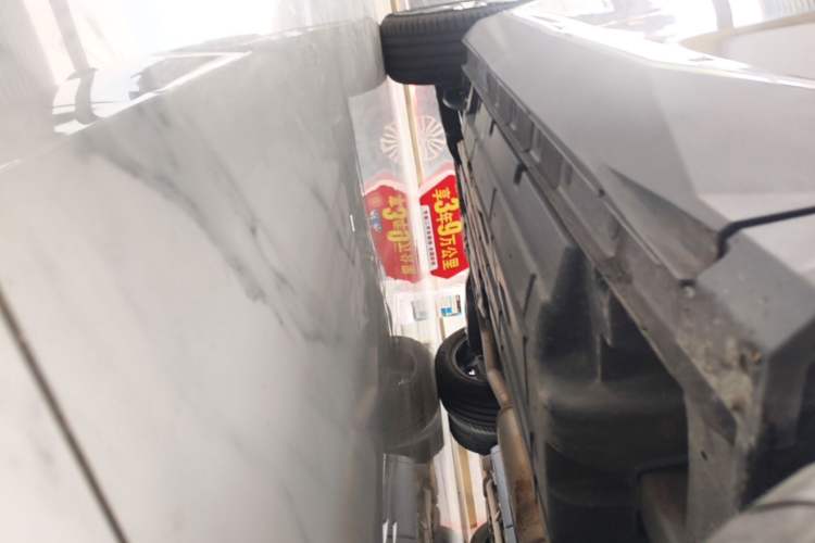 Used GAC Trumpchi GS8 2024 Linghang Series 2.0 TGDI Two-Wheel Drive Luxury Smart Connectivity Version Right Side Sill