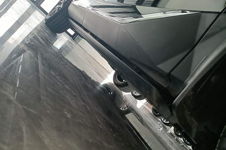 Used GAC Trumpchi GS8 2024 Linghang Series 2.0 TGDI Four-Wheel Drive Luxury Smart Connectivity Version Right Side Sill