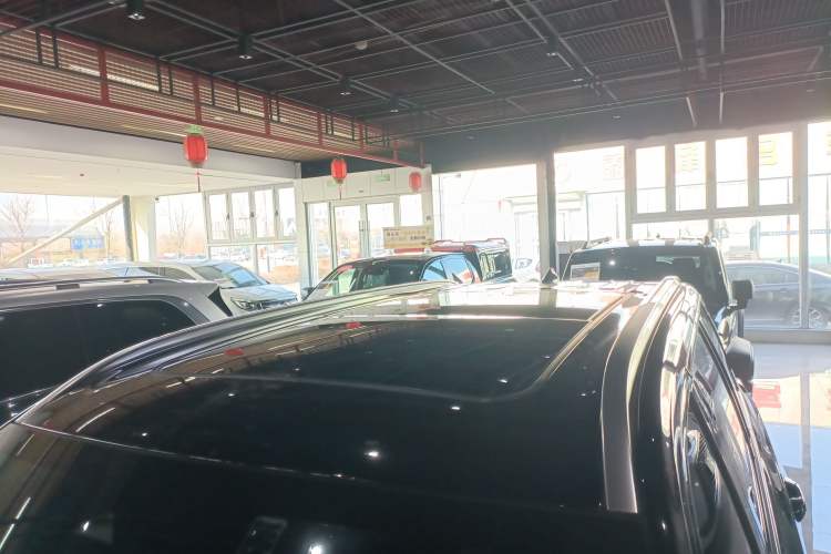 Used GAC Trumpchi GS8 2024 Linghang Series 2.0 TGDI Two-Wheel Drive Luxury Smart Connectivity Version Roof