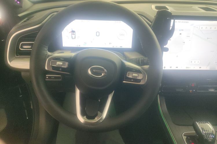 Used GAC Trumpchi GS8 2024 Linghang Series 2.0 TGDI Two-Wheel Drive Luxury Smart Connectivity Version Steering Wheel
