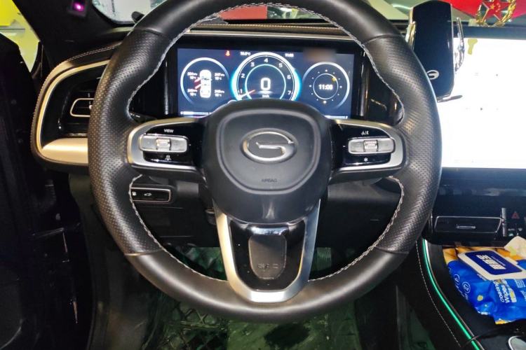 Used GAC Trumpchi GS8 2024 Linghang Series 2.0 TGDI Two-Wheel Drive Luxury Smart Connectivity Version Steering Wheel