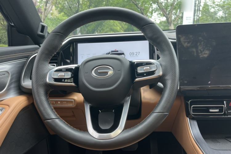 Used GAC Trumpchi GS8 2024 Linghang Series 2.0 TGDI Four-Wheel Drive Luxury Smart Connectivity Version Steering Wheel
