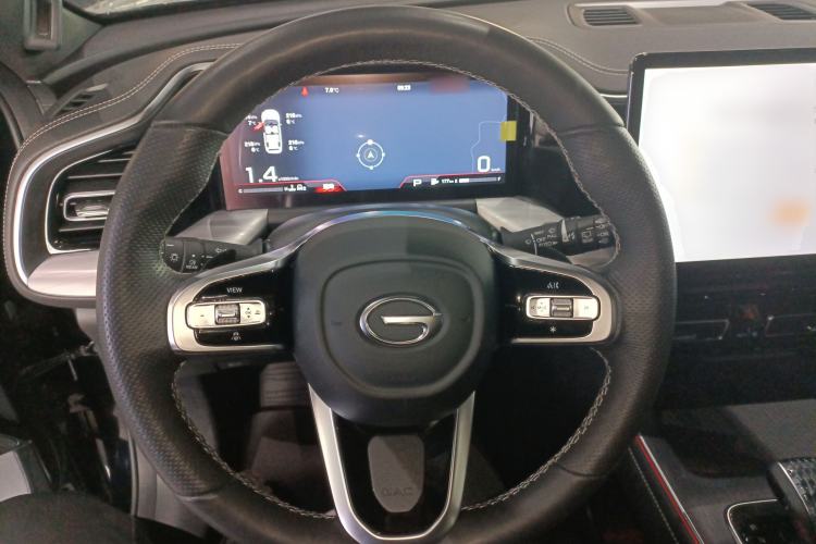 Used GAC Trumpchi GS8 2024 Linghang Series 2.0 TGDI Two-Wheel Drive Luxury Smart Connectivity Version Steering Wheel
