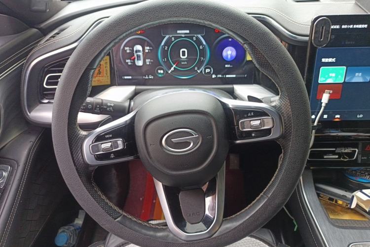Used GAC Trumpchi GS8 2024 Linghang Series 2.0 TGDI Two-Wheel Drive Luxury Smart Connectivity Version Steering Wheel