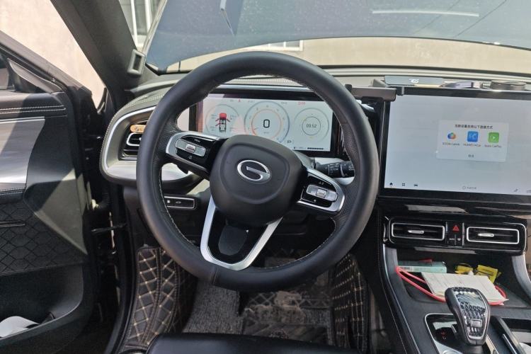 Used GAC Trumpchi GS8 2024 Linghang Series 2.0 TGDI Two-Wheel Drive Luxury Smart Connectivity Version Steering Wheel