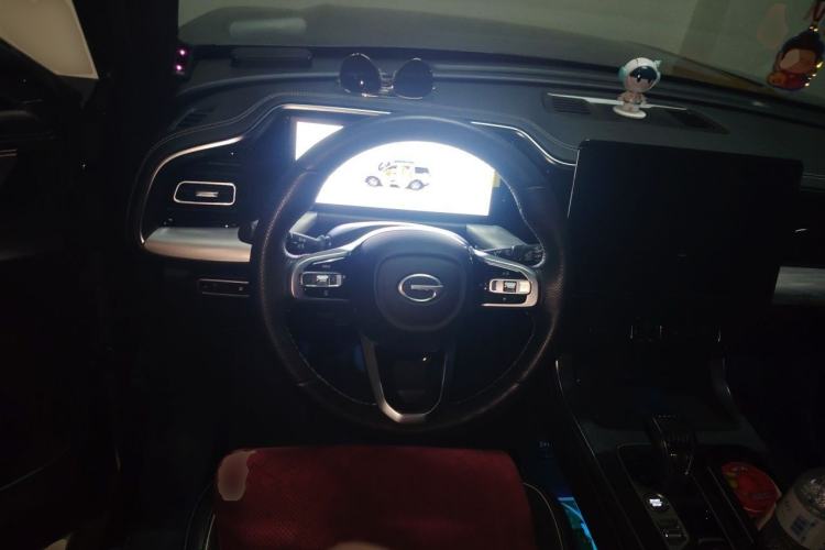 Used GAC Trumpchi GS8 2024 Linghang Series 2.0 TGDI Two-Wheel Drive Luxury Smart Connectivity Version Steering Wheel