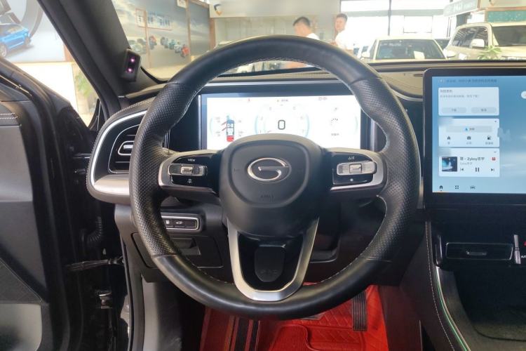 Used GAC Trumpchi GS8 2024 Linghang Series 2.0 TGDI Two-Wheel Drive Luxury Smart Connectivity Version Steering Wheel