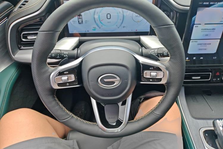 Used GAC Trumpchi GS8 2024 Linghang Series 2.0 TGDI Four-Wheel Drive Luxury Smart Connectivity Version Steering Wheel