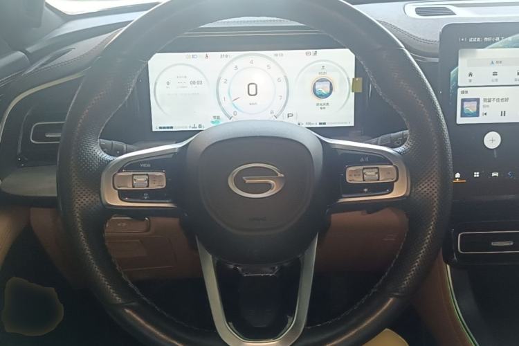 Used GAC Trumpchi GS8 2024 Linghang Series 2.0 TGDI Two-Wheel Drive Luxury Smart Connectivity Version Steering Wheel