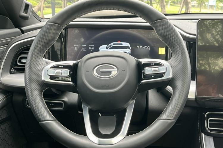 Used GAC Trumpchi GS8 2024 Linghang Series 2.0 TGDI Two-Wheel Drive Luxury Smart Connectivity Version Steering Wheel