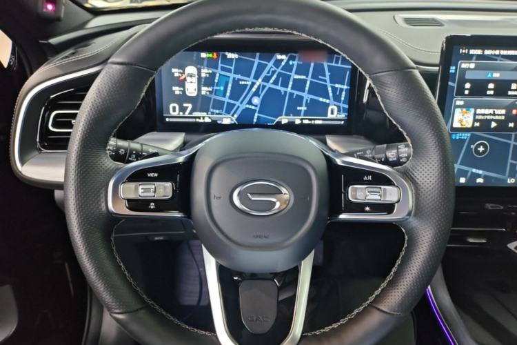 Used GAC Trumpchi GS8 2024 Linghang Series 2.0 TGDI Two-Wheel Drive Luxury Smart Connectivity Version Steering Wheel