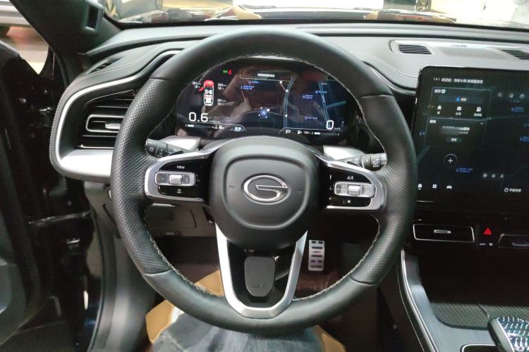 Used GAC Trumpchi GS8 2024 Linghang Series 2.0 TGDI Four-Wheel Drive Luxury Smart Connectivity Version Steering Wheel