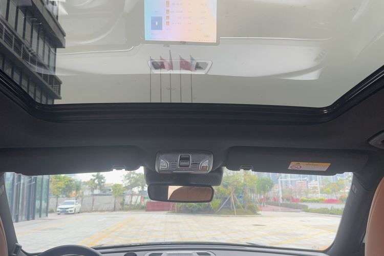 Used GAC Trumpchi GS8 2024 Linghang Series 2.0 TGDI Two-Wheel Drive Luxury Smart Connectivity Version Headliner