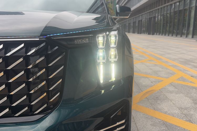 Used GAC Trumpchi GS8 2024 Linghang Series 2.0 TGDI Two-Wheel Drive Luxury Smart Connectivity Version Left Front Headlight