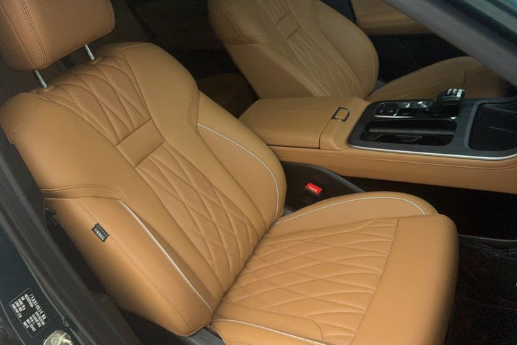 Used GAC Trumpchi GS8 2024 Linghang Series 2.0 TGDI Two-Wheel Drive Luxury Smart Connectivity Version Right Front Seat