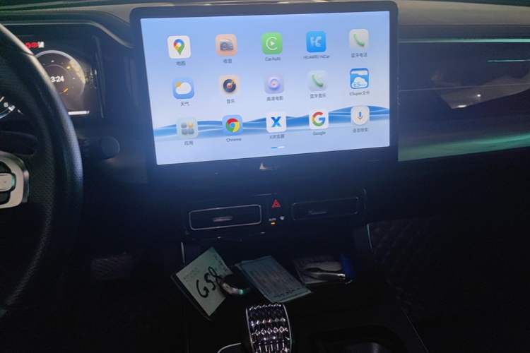 Used GAC Trumpchi GS8 2024 Linghang Series 2.0 TGDI Two-Wheel Drive Luxury Smart Connectivity Version Audio And AC Panel