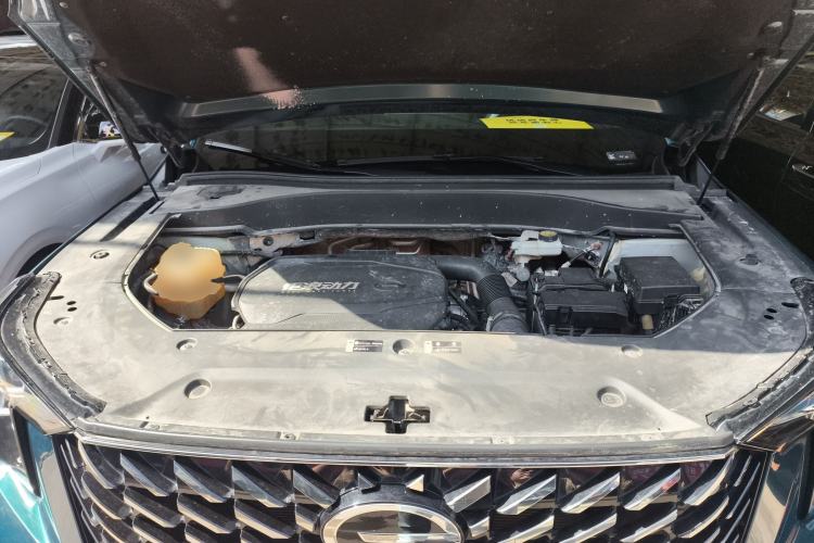 Used GAC Trumpchi GS8 2024 Linghang Series 2.0 TGDI Two-Wheel Drive Luxury Smart Connectivity Version Engine Bay
