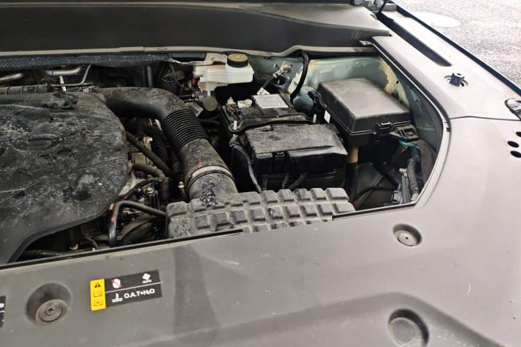 Used GAC Trumpchi GS8 2024 Linghang Series 2.0 TGDI Two-Wheel Drive Luxury Smart Connectivity Version Engine Bay Left
