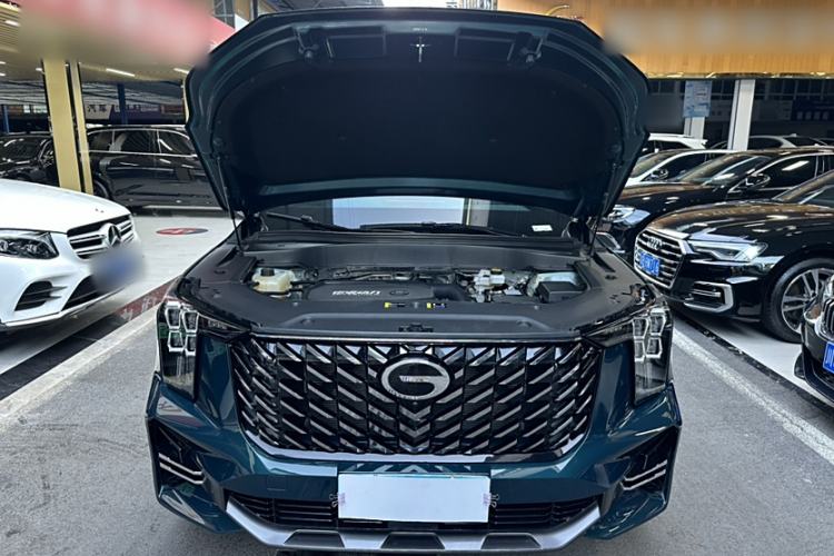 Used GAC Trumpchi GS8  Engine Bay