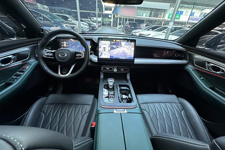 Used GAC Trumpchi GS8  Interior 15