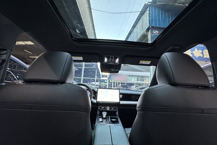 Used GAC Trumpchi GS8  Interior 4