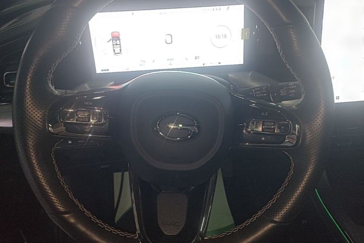 Used GAC Trumpchi GS8 2024 Dual-Motor Series 2.0TM Four-Wheel Drive Premium Edition Steering Wheel