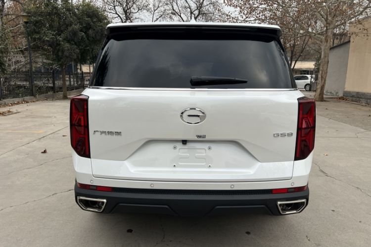 Used GAC Trumpchi GS8 2024 Linghang Series 2.0 TGDI Two-Wheel Drive Luxury Smart Connectivity Version Exterior 4