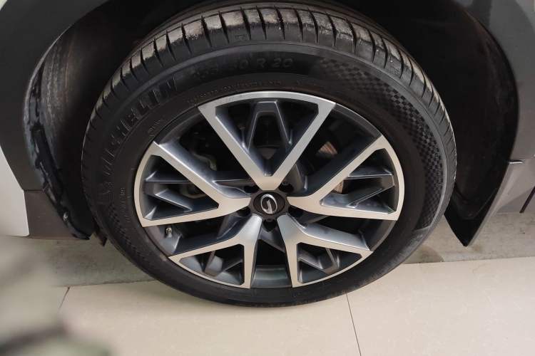 Used GAC Trumpchi GS8 2024 Linghang Series 2.0 TGDI Two-Wheel Drive Luxury Smart Connectivity Version Exterior 4
