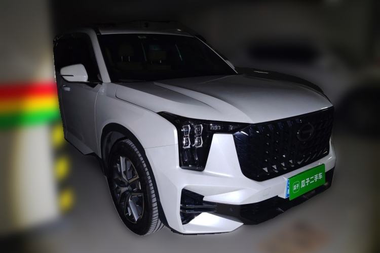 Used GAC Trumpchi GS8 2024 Linghang Series 2.0 TGDI Two-Wheel Drive Luxury Smart Connectivity Version Front Right 45 Deg