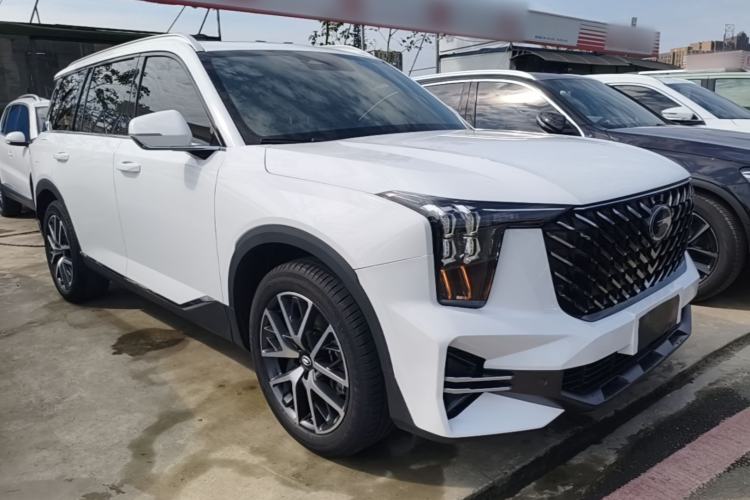 Used GAC Trumpchi GS8 2024 Linghang Series 2.0 TGDI Four-Wheel Drive Luxury Smart Connectivity Version Front Right 45 Deg