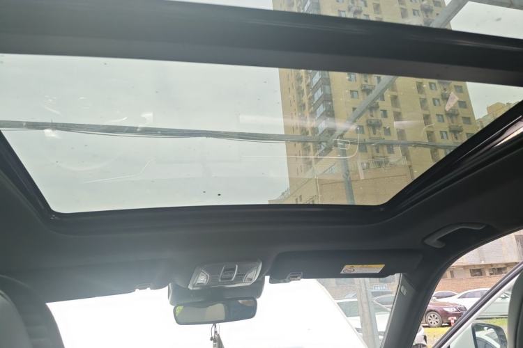 Used GAC Trumpchi GS8 2024 Linghang Series 2.0 TGDI Two-Wheel Drive Luxury Smart Connectivity Version Headliner