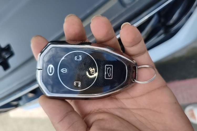 Used GAC Trumpchi GS8 2024 Linghang Series 2.0 TGDI Four-Wheel Drive Luxury Smart Connectivity Version Interior 1