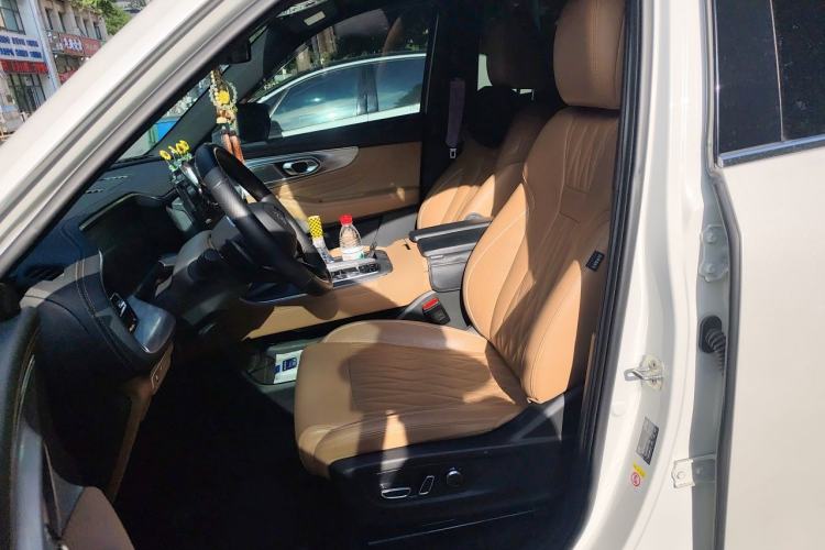 Used GAC Trumpchi GS8 2024 Linghang Series 2.0 TGDI Four-Wheel Drive Luxury Smart Connectivity Version Left Front Seat