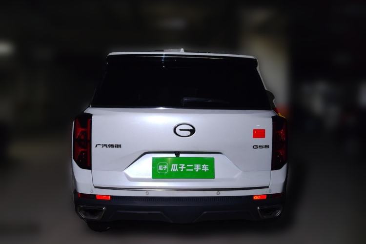 Used GAC Trumpchi GS8 2024 Linghang Series 2.0 TGDI Two-Wheel Drive Luxury Smart Connectivity Version Rear
