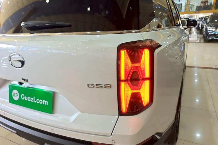 Used GAC Trumpchi GS8 2024 Linghang Series 2.0 TGDI Two-Wheel Drive Luxury Smart Connectivity Version Right Rear Taillight