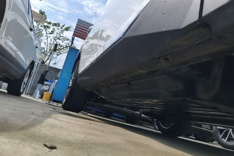 Used GAC Trumpchi GS8 2024 Linghang Series 2.0 TGDI Four-Wheel Drive Luxury Smart Connectivity Version Right Side Sill