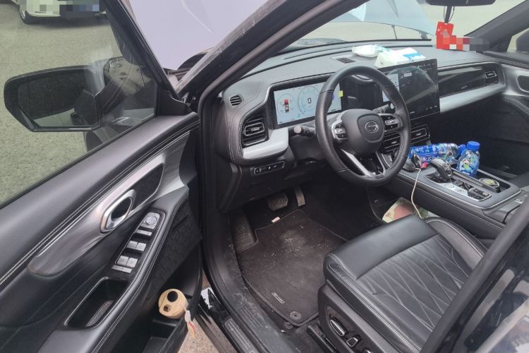 Used GAC Trumpchi GS8 2025 Linghang Series 2.0 TGDI Two-Wheel-Drive Luxury Edition 5 Seats Driver Seat