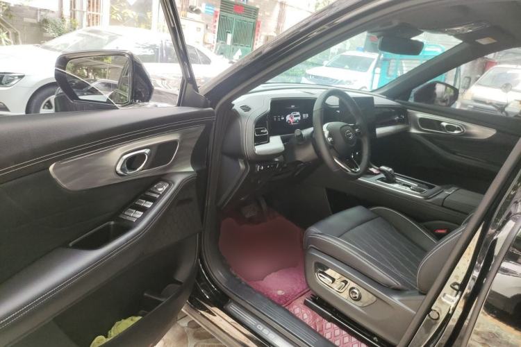 Used GAC Trumpchi GS8 2025 Linghang Series 2.0 TGDI Two-Wheel-Drive Luxury Edition 5 Seats Driver Seat