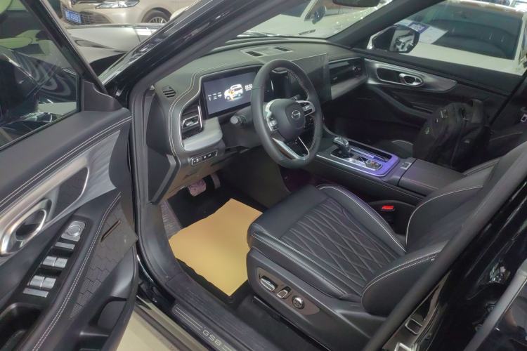 Used GAC Trumpchi GS8 2025 Linghang Series 2.0 TGDI Two-Wheel-Drive Luxury Edition 5 Seats Driver Seat