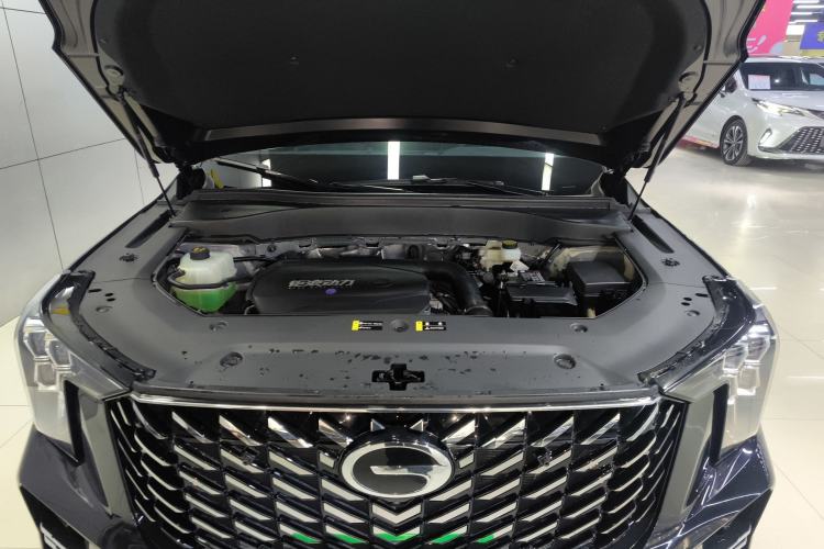 Used GAC Trumpchi GS8 2025 Linghang Series 2.0 TGDI Two-Wheel-Drive Luxury Edition 5 Seats Engine Bay